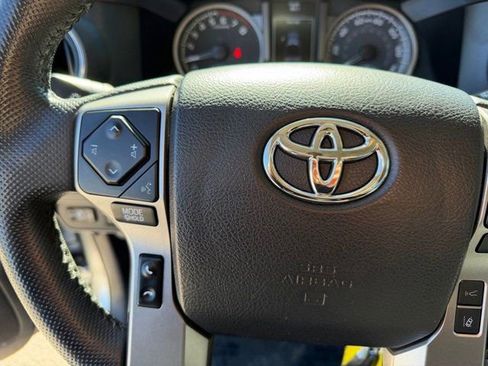 Used 2023 Toyota Tacoma SR5 RWD image 17