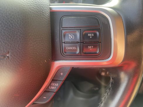 Used 2021 RAM 2500 Big Horn w/ Level 1 Equipment Group AWD/4WD image 17