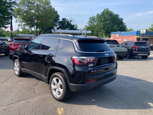 Used 2021 Jeep Compass Latitude AWD/4WD image 21