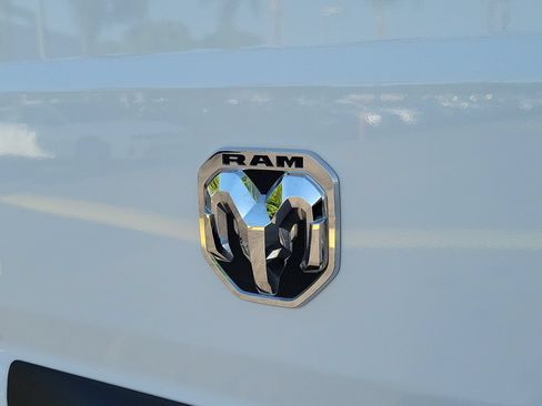 Used 2025 RAM ProMaster 3500 w/ Convenience Group FWD image 19