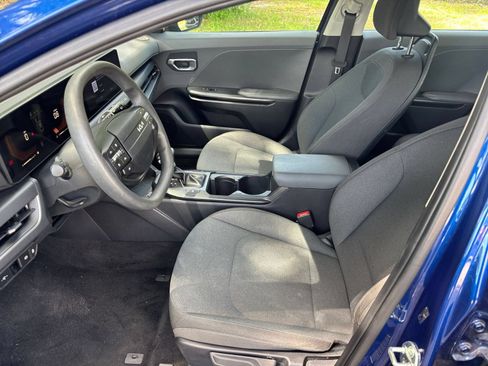 Used 2025 Kia K4 FWD image 27