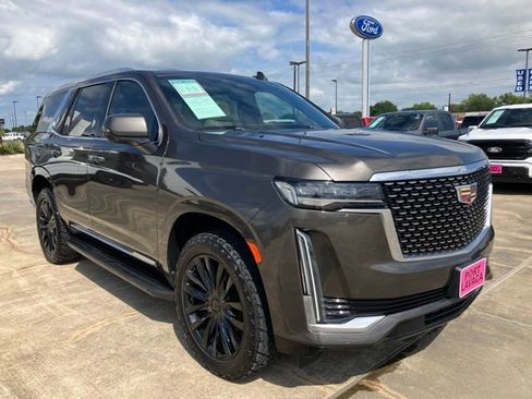 Used 2021 Cadillac Escalade Premium Luxury AWD/4WD image 9