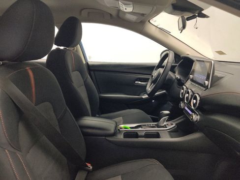 Used 2025 Nissan Sentra SR FWD image 21