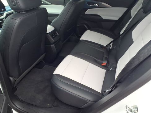 New 2026 Chevrolet Equinox EV LT image 6