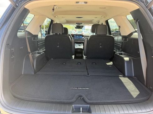 Used 2025 Hyundai Palisade XRT FWD image 30