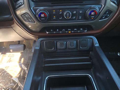 Used 2017 Chevrolet Silverado 1500 High Country w/ High Desert Package image 25