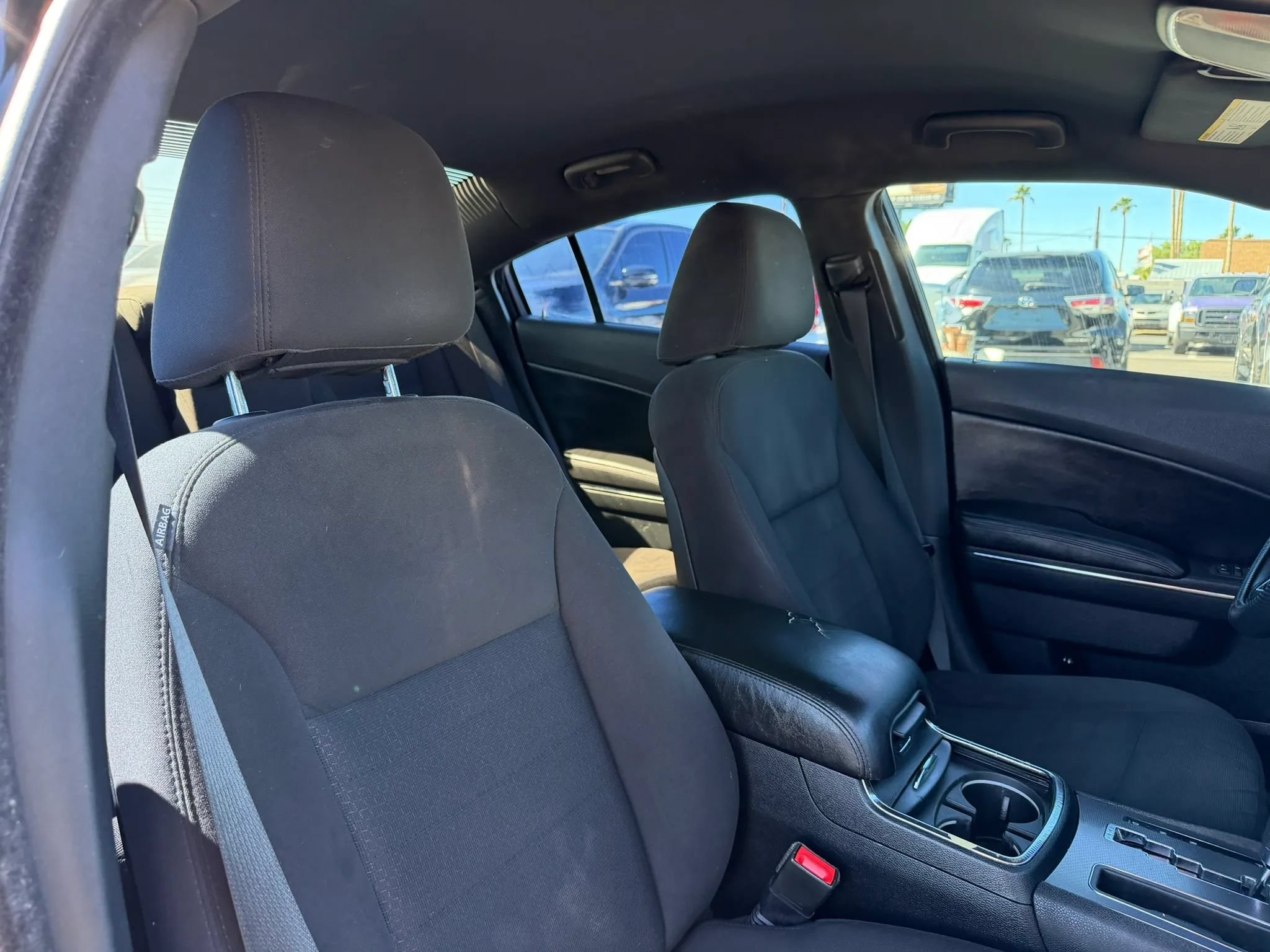 Used 2013 Dodge Charger SE RWD image 32