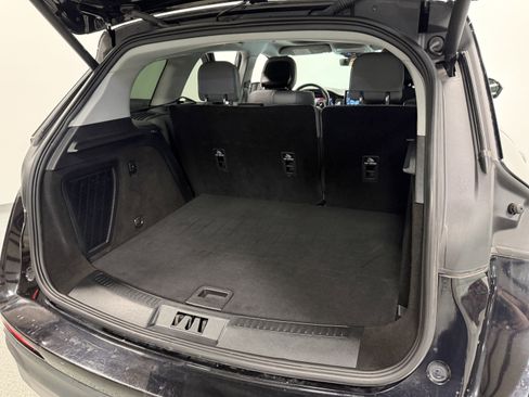 Used 2020 Lincoln Corsair Reserve w/ Equipment Group 201A image 29