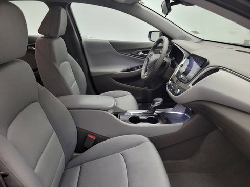 Used 2022 Chevrolet Malibu LS w/ Driver Confidence Package II FWD image 21
