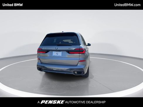 Used 2024 BMW X7 xDrive40i w/ M Sport Package AWD/4WD image 7