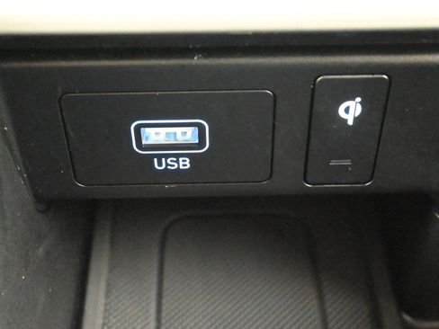 Used 2024 Hyundai Palisade Calligraphy image 19