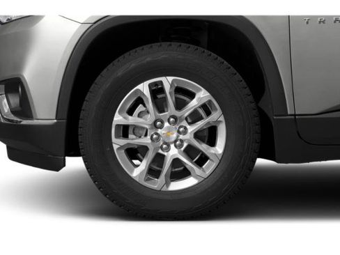 Used 2019 Chevrolet Traverse LT FWD image 14