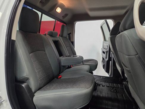 Used 2016 RAM 3500 Big Horn image 75