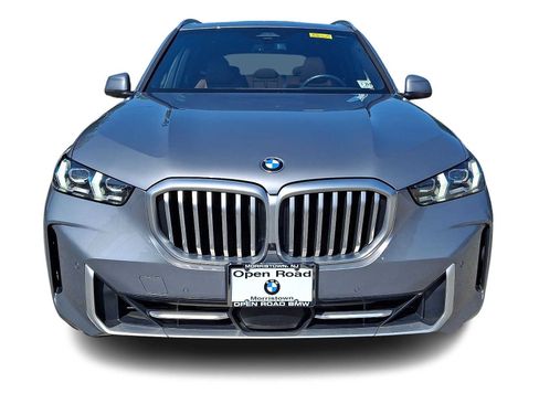 Used 2025 BMW X5 xDrive40i w/ Premium Package AWD/4WD image 2