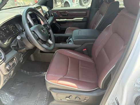 Used 2026 RAM 1500 Limited AWD/4WD image 11