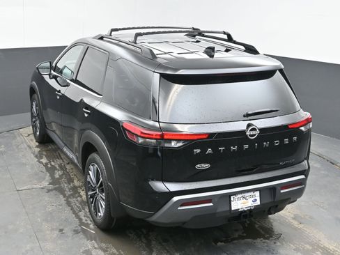 New 2026 Nissan Pathfinder Platinum w/ Cargo Package FWD image 37