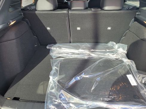 New 2026 Nissan Kicks SR w/ Cold Weather Package image 34