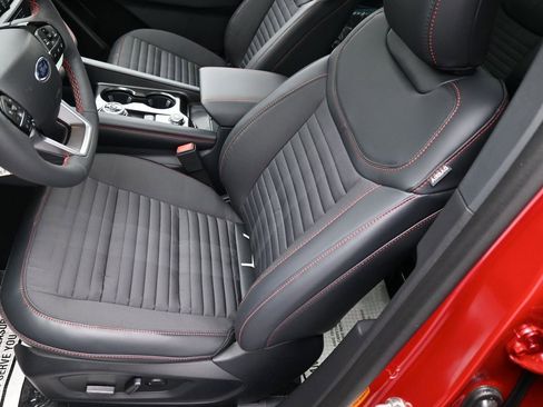 New 2026 Ford Explorer ST-Line w/ ST-Line Street Pack image 18