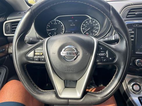 Used 2016 Nissan Maxima Platinum FWD image 18
