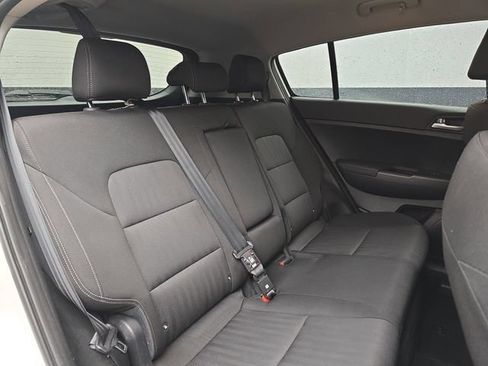 Used 2020 Kia Sportage LX FWD image 38