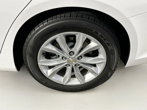 Used 2024 Chevrolet Malibu LT image 11