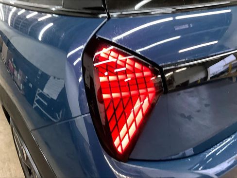 Certified 2025 MINI Cooper S image 31