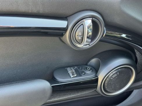 Used 2015 MINI Cooper S FWD image 18