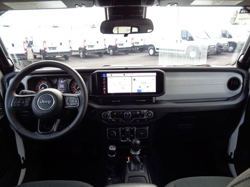 Certified 2024 Jeep Wrangler Sport S image 12