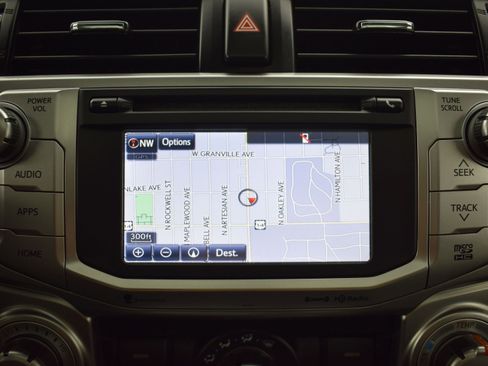 Used 2019 Toyota 4Runner SR5 Premium image 18