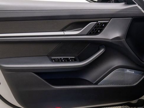 Used 2021 Porsche Taycan Turbo S image 14