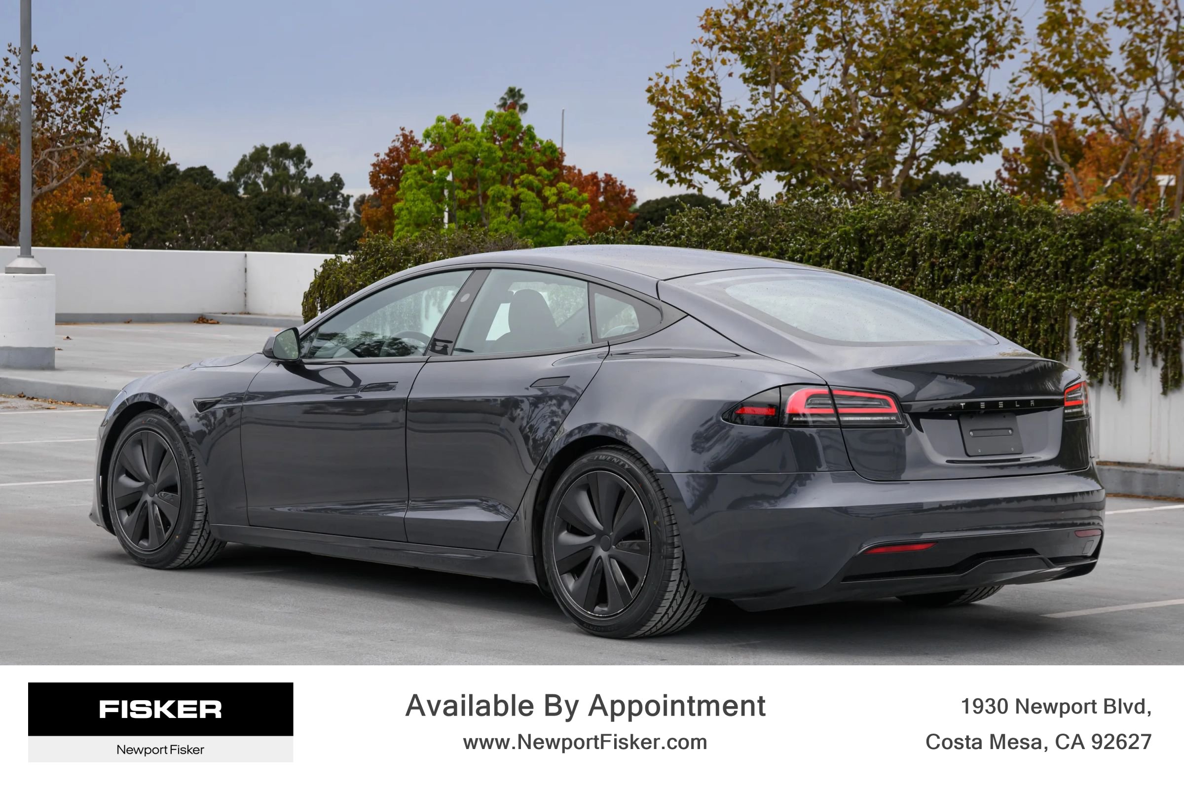 Used 2024 Tesla Model S AWD/4WD image 3