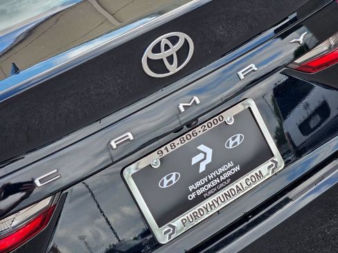 Used 2025 Toyota Camry LE FWD image 7