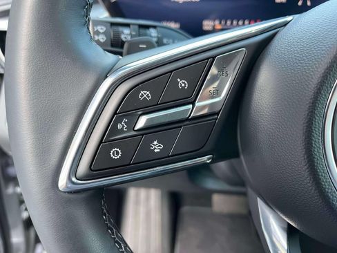 Certified 2026 Buick Enclave Sport Touring w/ Power Package FWD image 32