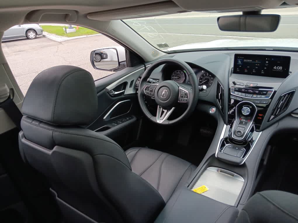 Used 2024 Acura RDX SH-AWD image 18