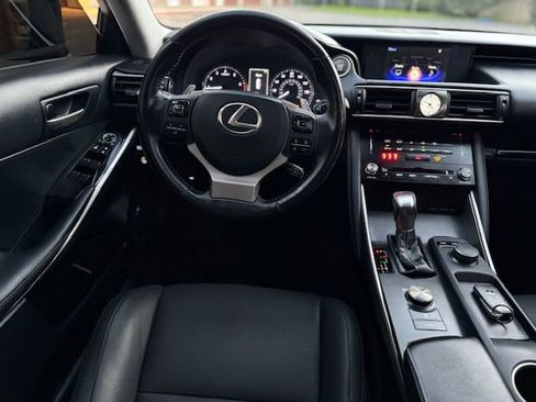 Used 2018 Lexus IS 300 w/ Accessory Package image 23