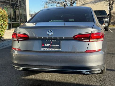 Used 2020 Volkswagen Passat 2.0T SE image 35