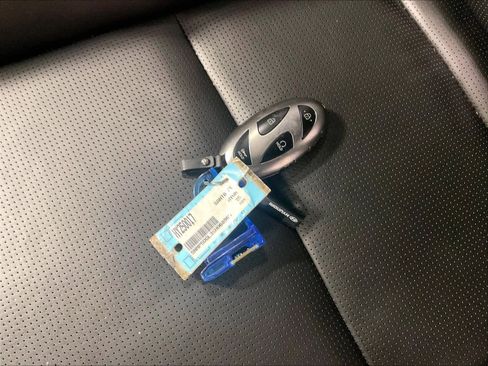 Used 2025 Hyundai Santa Fe Calligraphy image 51