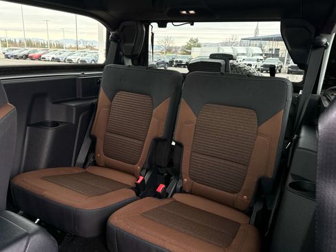 Used 2023 Ford Bronco Outer Banks w/ Sasquatch Package image 13