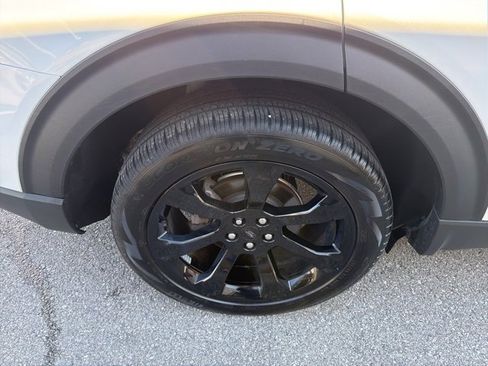 Used 2023 Ford Explorer ST-Line w/ Class IV Trailer Tow Package image 19