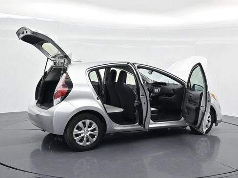 Used 2016 Toyota Prius C One FWD image 40