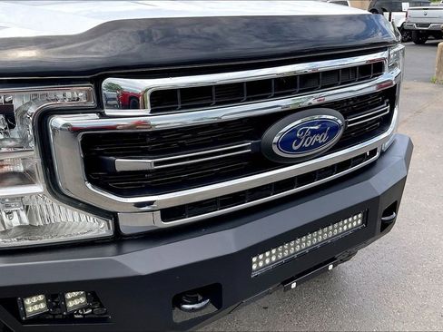 Used 2022 Ford F250 Lariat AWD/4WD image 34