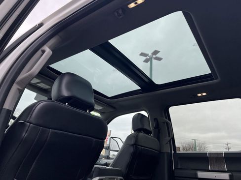 Used 2017 Ford F250 Lariat w/ Lariat Ultimate Package image 45