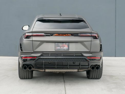 Used 2023 Lamborghini Urus S AWD/4WD image 8