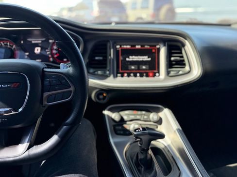Used 2021 Dodge Challenger R/T Scat Pack RWD image 8