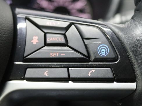 Used 2020 Nissan Altima 2.5 SV FWD image 39