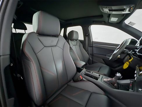 New 2025 Audi Q3 2.0T Premium Plus image 29