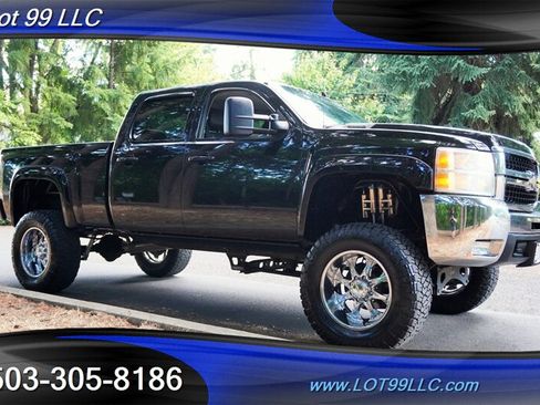 Used 2007 Chevrolet Silverado 2500 LTZ w/ Suspension Package, Off-Road AWD/4WD image 8