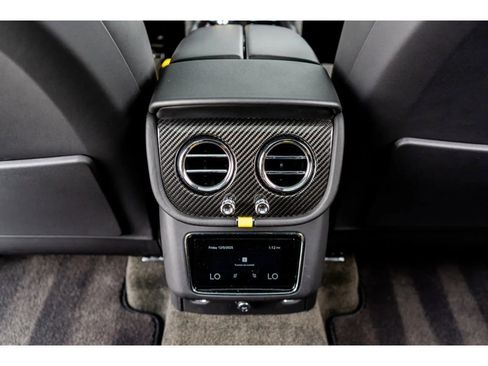 Used 2023 Bentley Bentayga Speed image 38
