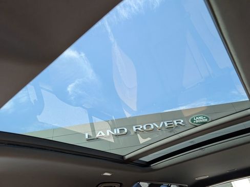 New 2026 Land Rover Defender 110 X-Dynamic SE image 21