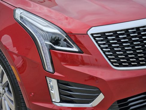 New 2026 Cadillac XT5 Premium Luxury AWD/4WD image 9